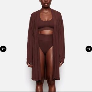 SKIMS SLEEP ROBE COCOA SMALL